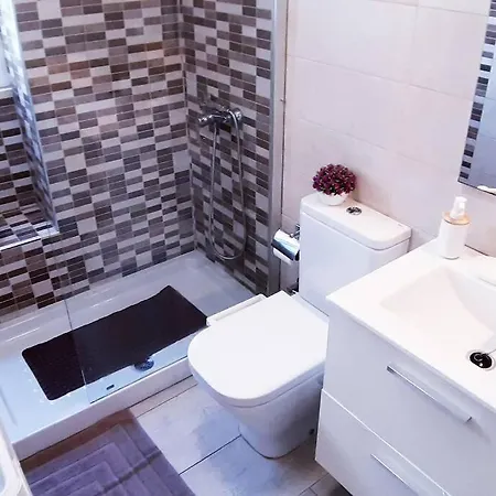 Playa De Americas Cozy For 2/4 Pax