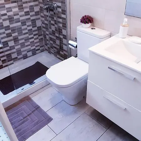 Playa De Americas Cozy For 2/4 Pax 公寓 美洲海滩