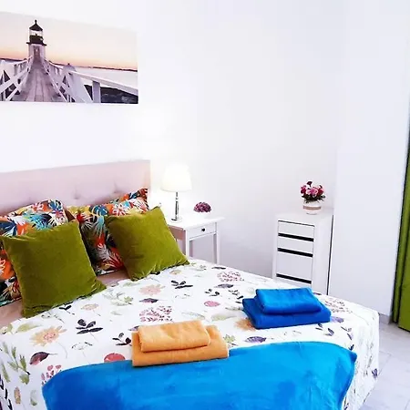 Apartman Playa De Americas Cozy For 2/4 Pax Playa de las Américas
