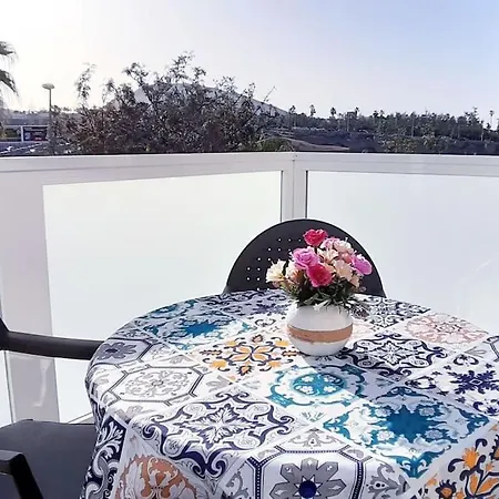 Playa De Americas Cozy For 2/4 Pax *