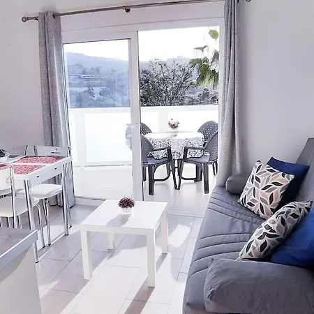 Playa De Americas Cozy For 2/4 Pax