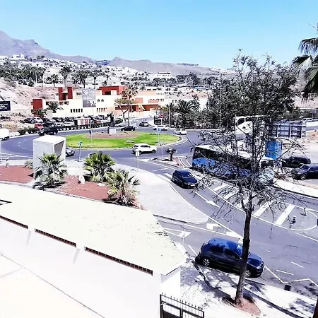 Playa De Americas Cozy For 2/4 Pax *