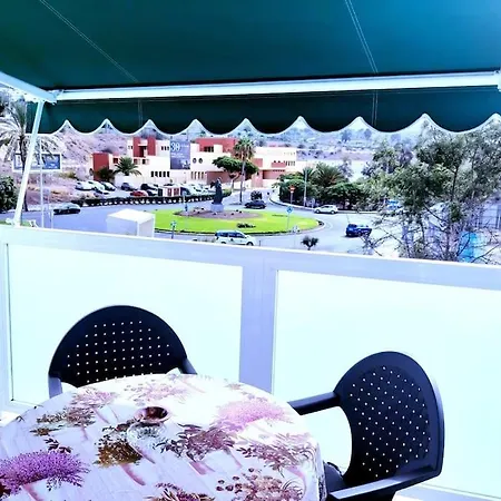 Playa De Americas Cozy For 2/4 Pax 美洲海滩
