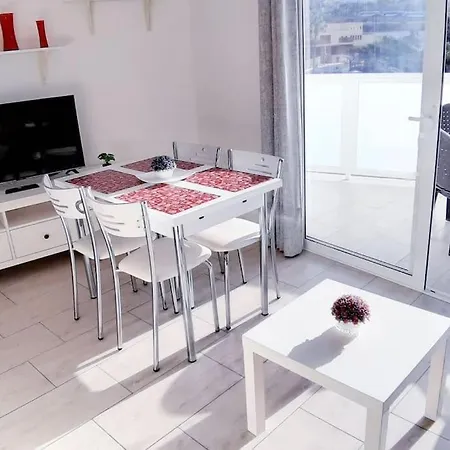 Appartement Playa De Americas Cozy For 2/4 Pax *